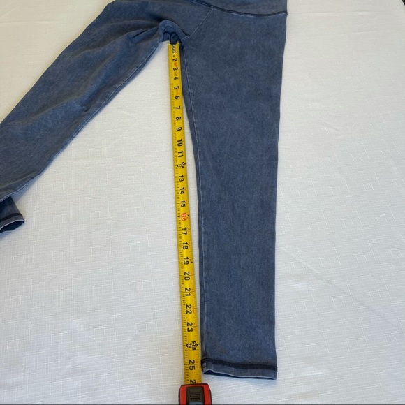 🌟AERIE leggings denim blue size medium - Picture 7 of 11